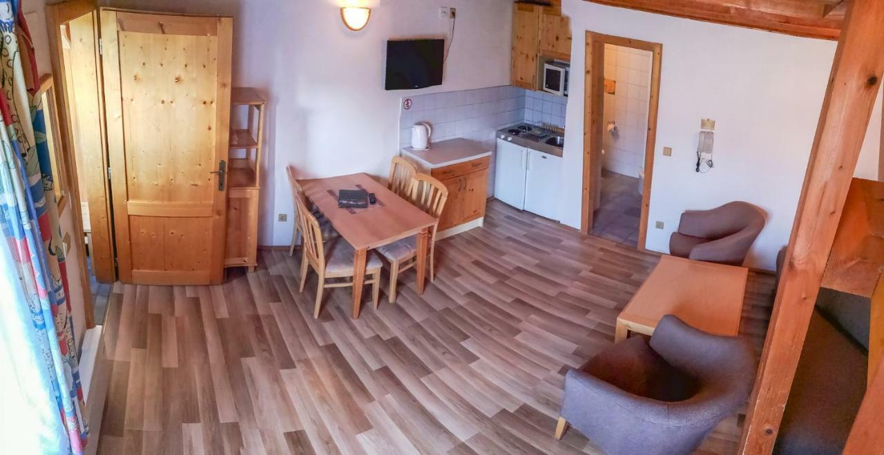 Apartman 311 Tatralandia Liptovsky Mikulas Bagian luar foto
