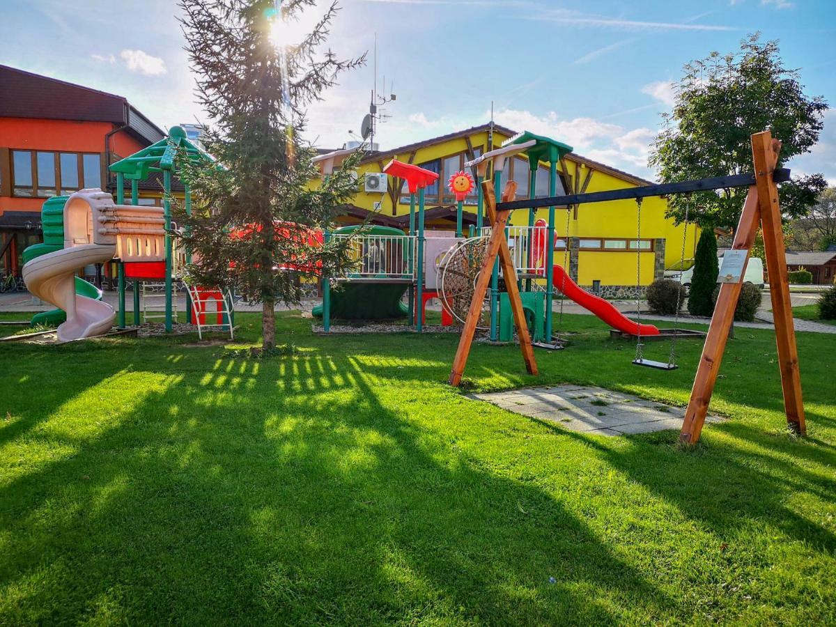 Apartman 311 Tatralandia Liptovsky Mikulas Bagian luar foto